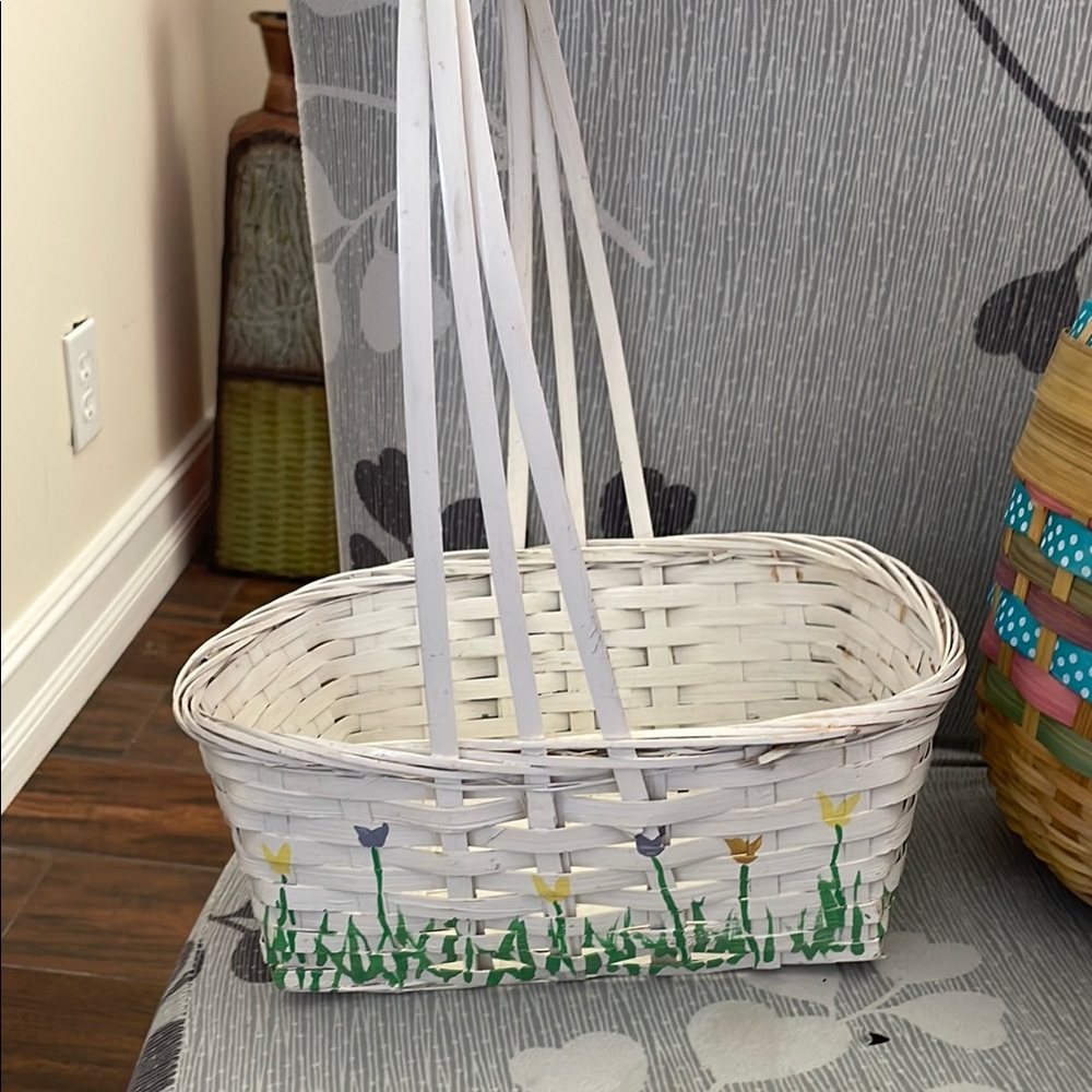White Woven Basket with Floral Design and beige woven basket egg shape.